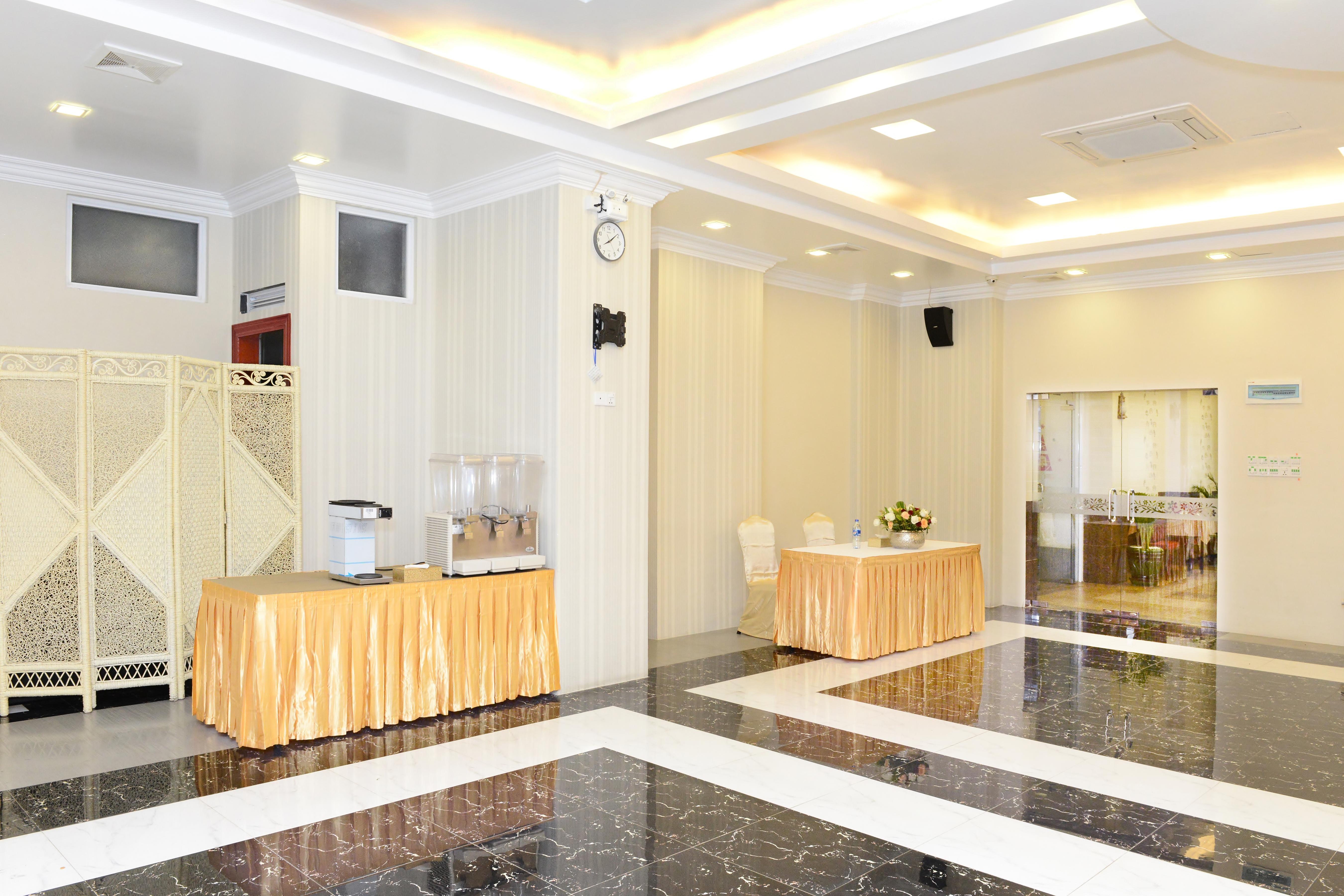 Hotel Grand United - Ahlone Branch Rangun Zewnętrze zdjęcie